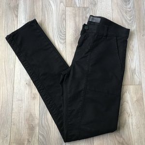 NEW J Brand men’s Black Stein Pant 31